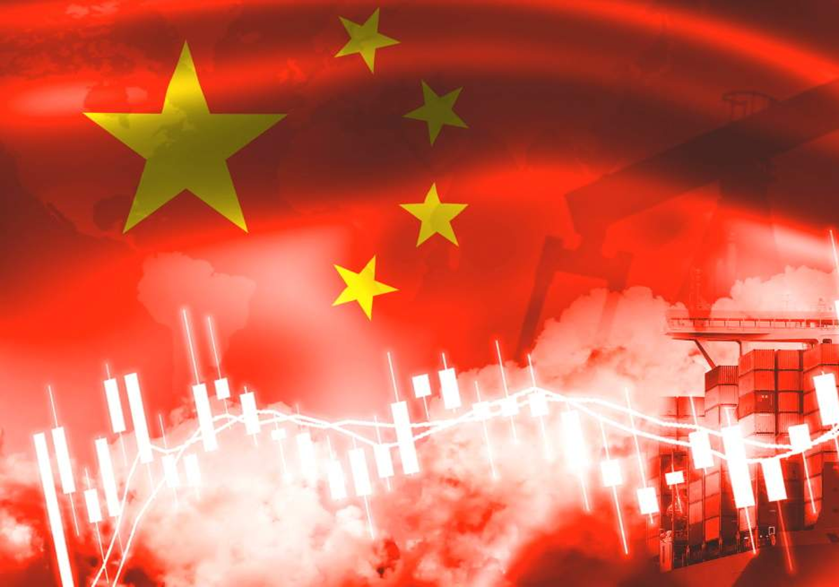 China desata los nervios en los mercados: el petróleo cae con fuerza y toca mínimos de enero