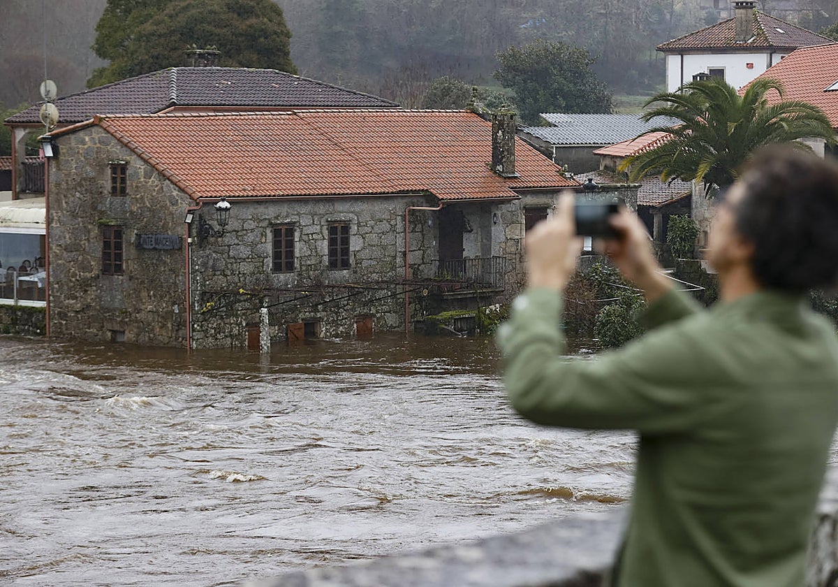 Las fuertes lluvias han causado inundaciones en Galicia