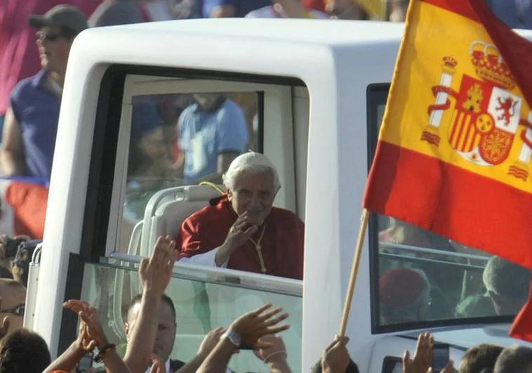 Los tres viajes de Benedicto XVI a España