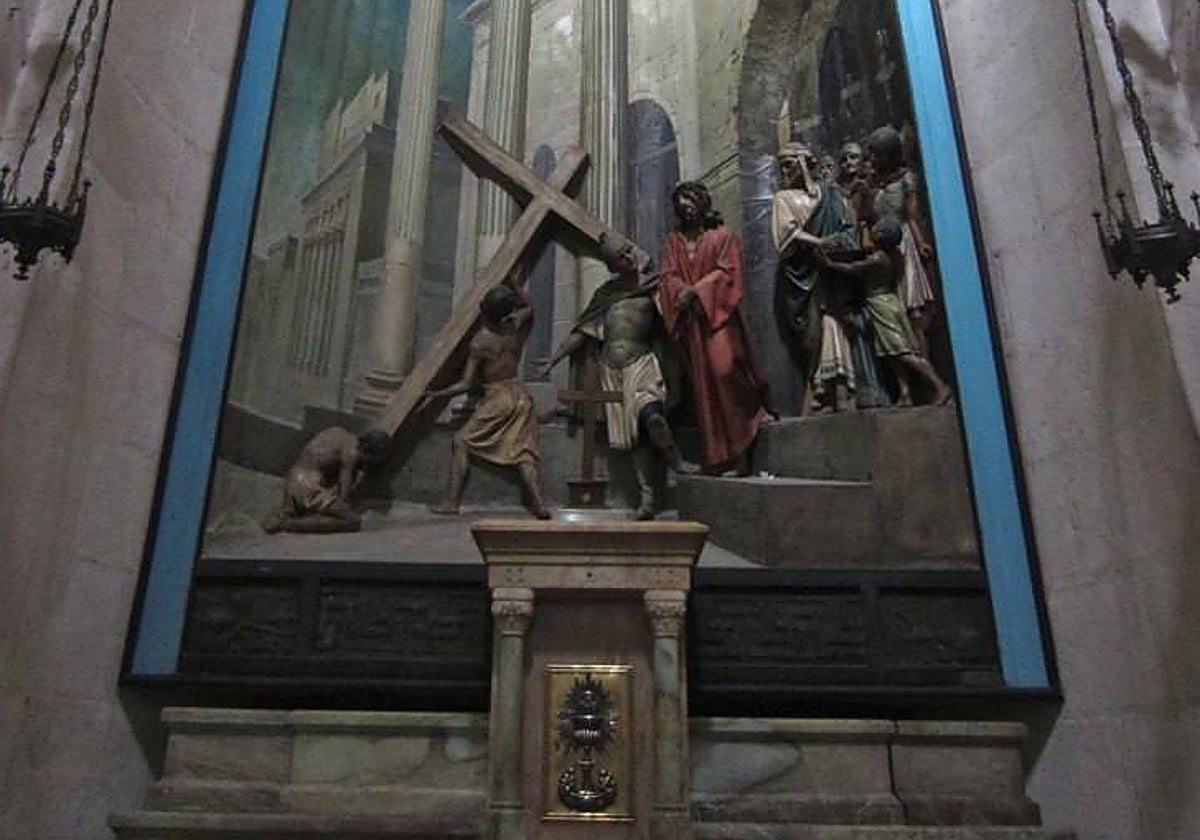 Altar principal de la Iglesia de la Condena en Jerusalén