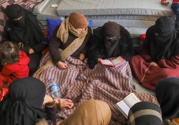 El drama de Siria tras el terremoto: «La gente tiene tanto miedo que prefiere quedarse en la calle a -3 grados a volver a casa»