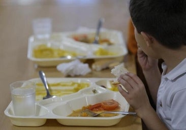 Así es la ayuda de 400 euros para estudiantes que puedes pedir sin requisitos de renta