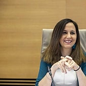 La ley de Familias no devuelve el nombre a las familias numerosas pero sí elimina la prohibición al 'pin parental'