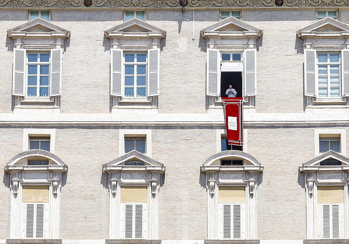 El Papa, este domingo, en la ventana de su oficina