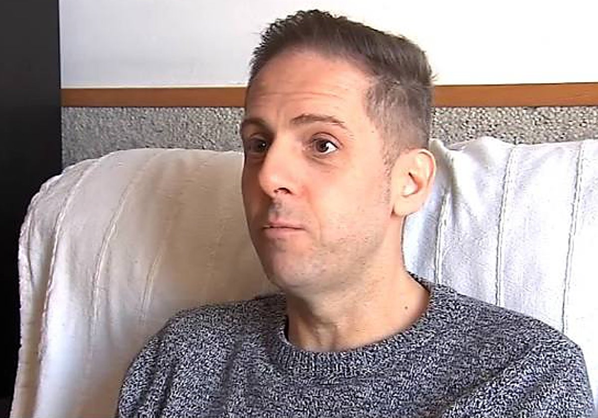 Eduard, uno de los afectados por la falta de olvido oncológico