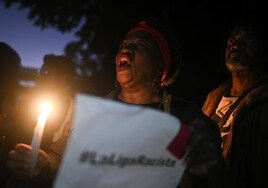 Una nueva protesta en Brasil denuncia el racismo frente a la Embajada de España por el caso Vinicius