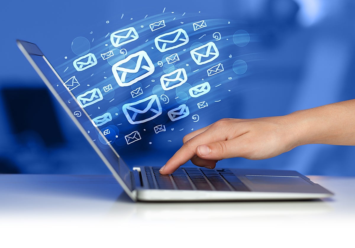 La demandante afirmó que su jefe le envió correos electrónicos ofensivos con términos como 'xx', 'yy' o '????'