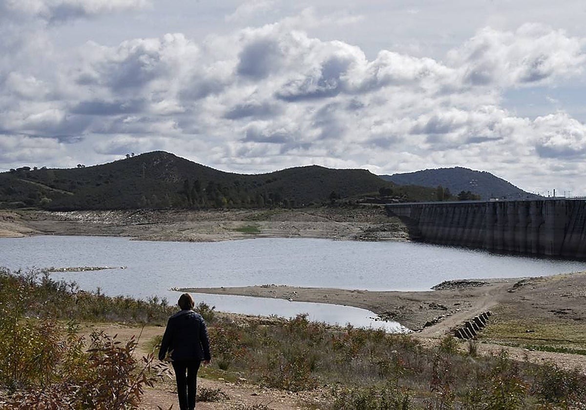 El embalse de Aracena pertenece a la cuenca de la Confederación Hidrográfica del Guadalquivir