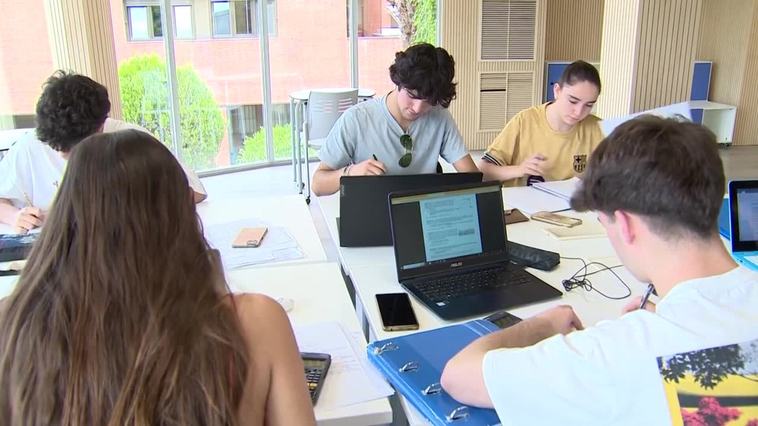 Planificar el estudio o hacer deporte, algunos de los consejos para enfrentarse a la EBAU