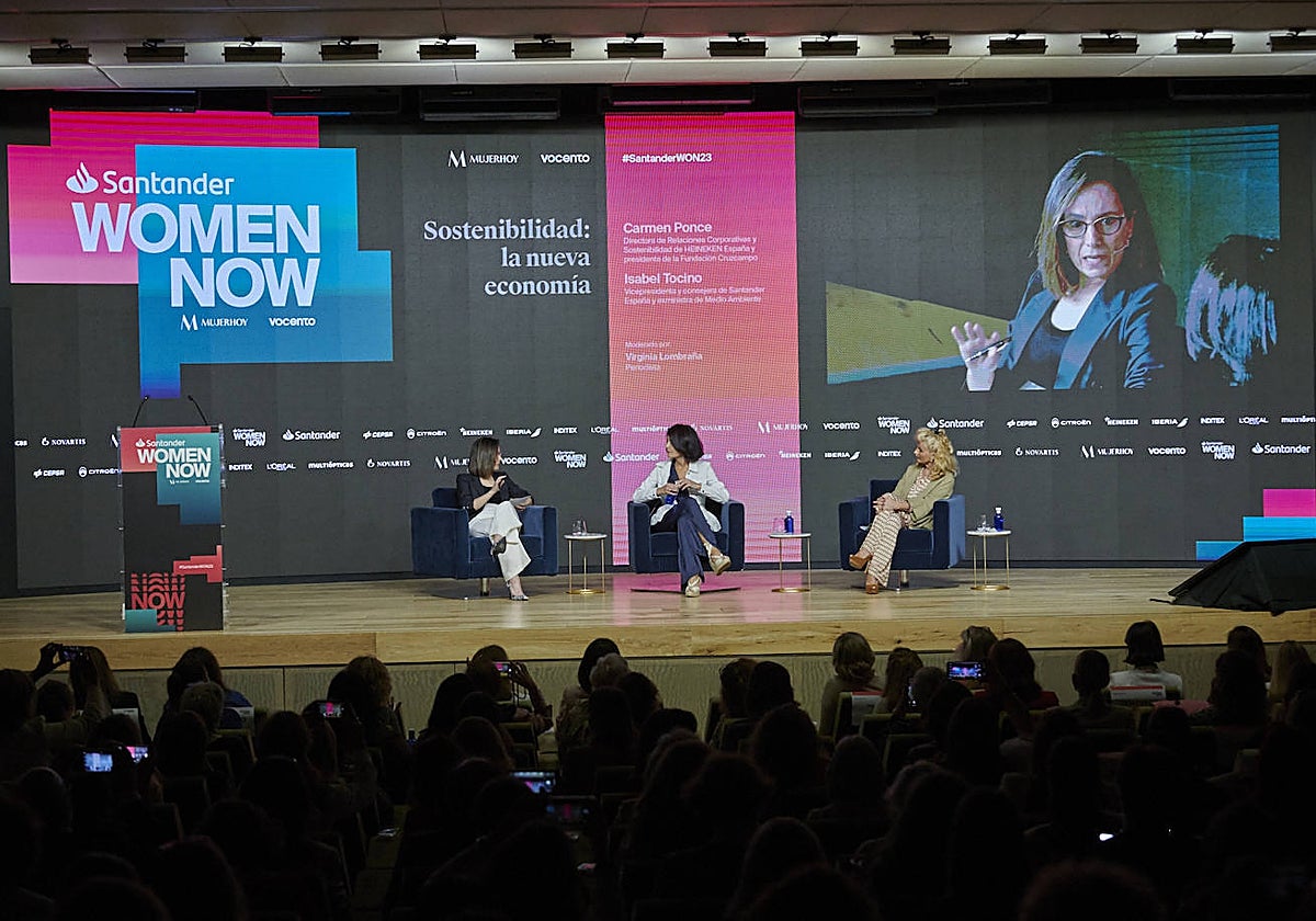 Inauguración de Santander WomenNOW con un valiente alegato contra la guerra