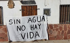 Rebelión en la España despoblada frente al derribo de una presa: «Hundirán la zona»