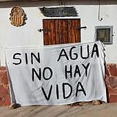 Rebelión en la España despoblada frente al derribo de una presa: «Hundirán la zona»