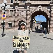 Greta Thunberg pone fin a las 'huelgas escolares' por el clima tras graduarse