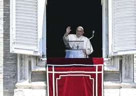 El Papa «rompe el tabú» y muestra su apoyo a la familia de Emanuela Orlandi, desaparecida en el Vaticano hace 40 años