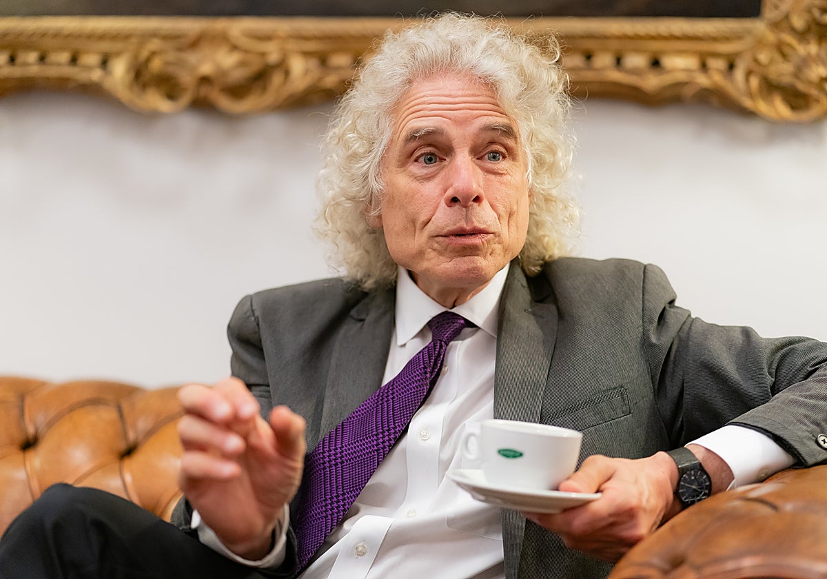 Steven Pinker, durante la entrevista con ABC en la sede de la Fundación BBVA