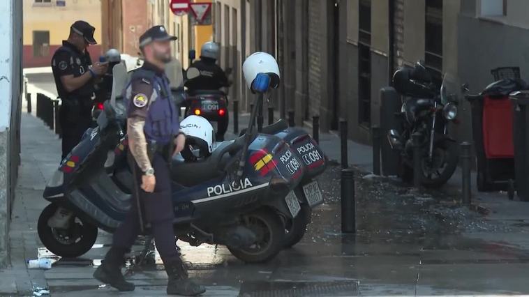 Muere apuñalada una mujer de 61 años en una tienda de ropa de Tirso de Molina