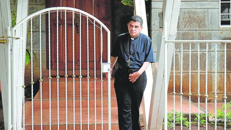El obispo Rolando Álvarez se mantiene firme en su negativa a abandonar Nicaragua