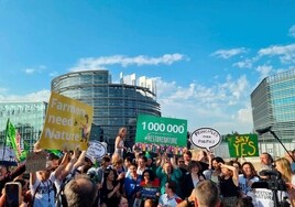 Sale adelante la ley de biodiversidad europea a la que se oponen agricultores y pescadores
