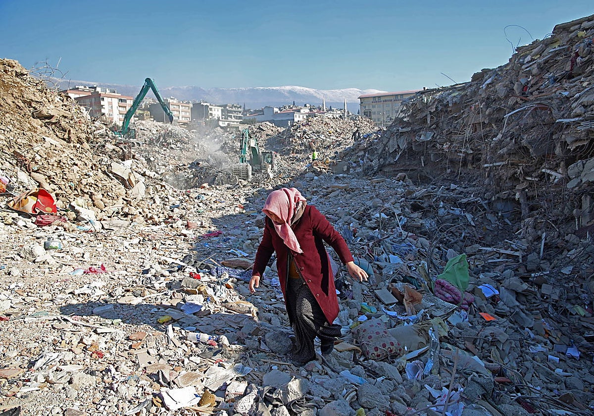 Fotografía de archivo tomada tras los terremotos registrados en Turquía en febrero pasado