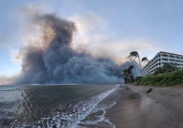 Fotogalería: barrios calcinados, miles de evacuados y al menos 36 muertos a causa de los incendios en Hawái