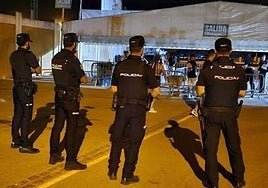 Seis detenidos y 100 denuncias por posesión y consumo de drogas en el festival Black & White en Rota