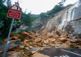 La caída récord de lluvias provoca inundaciones en Hong Kong