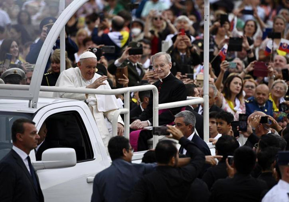 El Papa Francisco en el Vaticano