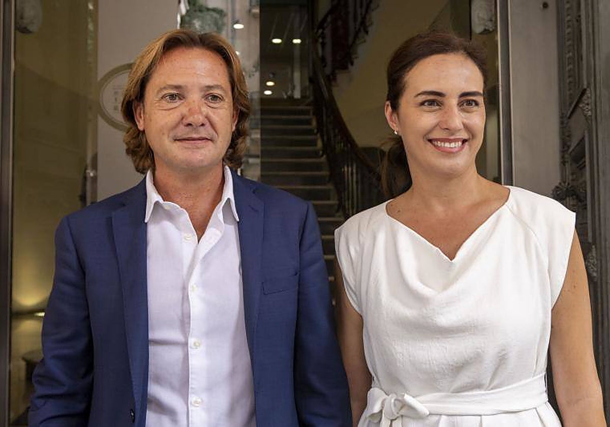 Jorge Campos, líder de Vox en Baleares, y la diputada de su partido Idoia Ribas