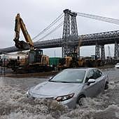 Nueva York declara el estado de emergencia por las lluvias torrenciales y las inundaciones