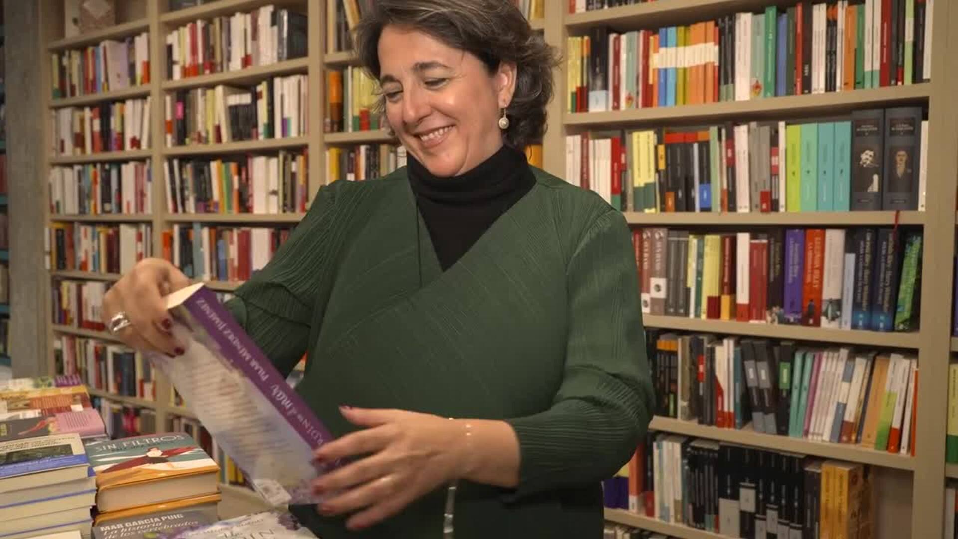 Se presenta la novela ‘Un jardín en el mar’ sobre la superación de las mujeres