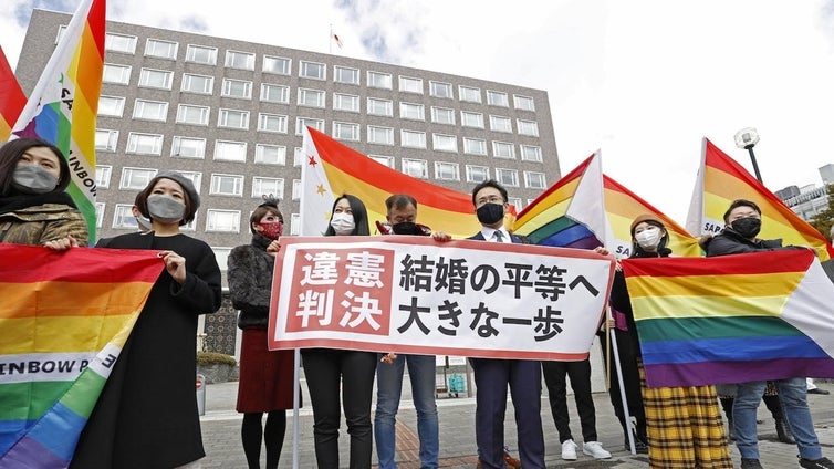 El Supremo japonés declara inconstitucional la norma de esterilizar para cambios de género