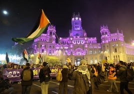 Las divididas marchas feministas pinchan en su lucha contra la  violencia hacia las mujeres
