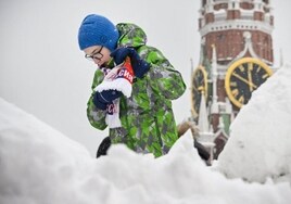 La mayor nevada en 150 años en Moscú da paso a temperaturas polares