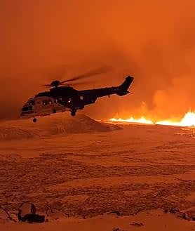 Imagen secundaria 2 - Distintas vistas de la erupción en Islandia