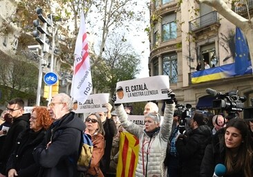 La presidenta de la misión europea tras su visita a colegios de Barcelona: «El catalán no está en peligro»