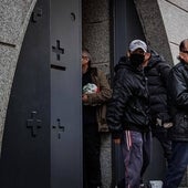 Derechos Sociales improvisa y otorga a dedo 100 millones de euros a Cruz Roja para gestionar cheques monedero