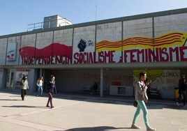 «No me racialices. Háblame catalán»: un curso de la Autónoma usa el «antirracismo» para fomentar el monolingüismo
