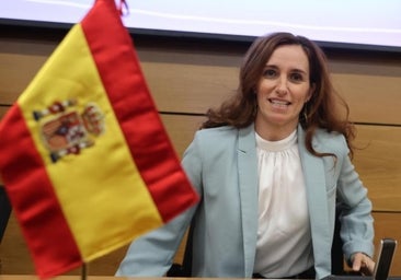 Sanidad se compromete a facilitar el aumento de plazas MIR para apaciguar a las comunidades