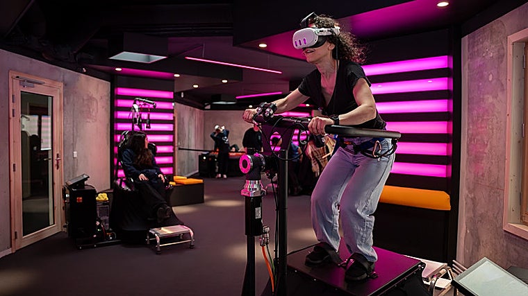 Deportes con realidad virtual en la estación de Les Orres, en los Pirineos franceses