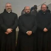 Los curas que rezaban para que el Papa «se fuera al Cielo» cierran su podcast
