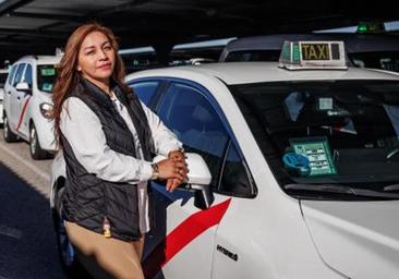 El 'seacabó' de las taxistas: «Queremos cámaras en los coches»