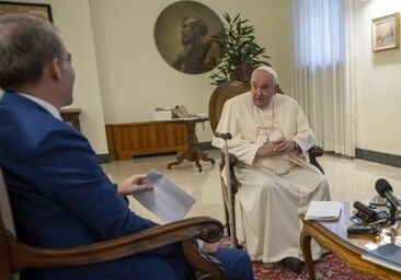 Francisco: «Intentaron usarme para que Ratzinger no fuera elegido Papa»
