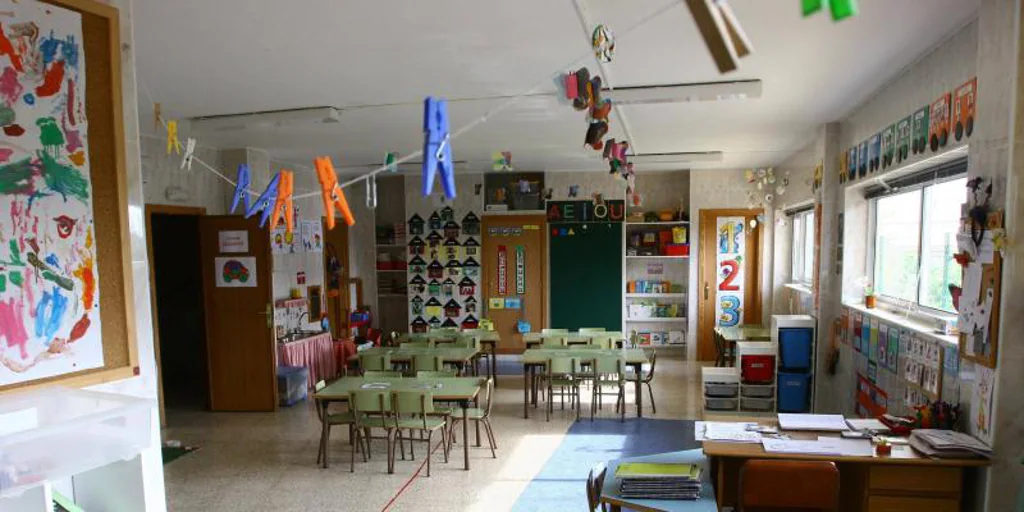 Profesores nacionalistas se rebelan contra la elección de lengua en las escuelas de Baleares: «Oficializa la segregación»