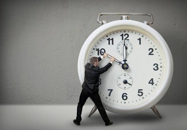 Un pueblo de Noruega pide a la Comisión Europea que sus días duren 26 horas