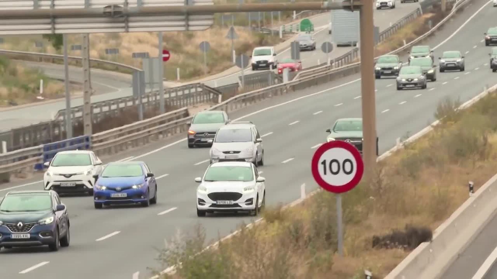 La carretera A3 aumenta su afluencia de vehículos por la operación retorno
