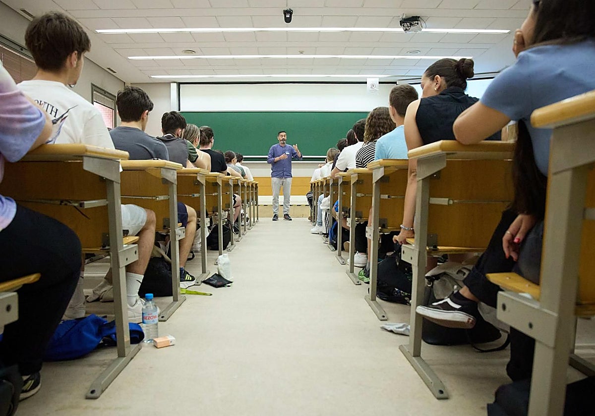 Si haces la EBAU en esta comunidad autónoma, has tenido mala suerte: es la más exigente de toda España