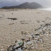 Estas son las 48 playas más contaminadas de España