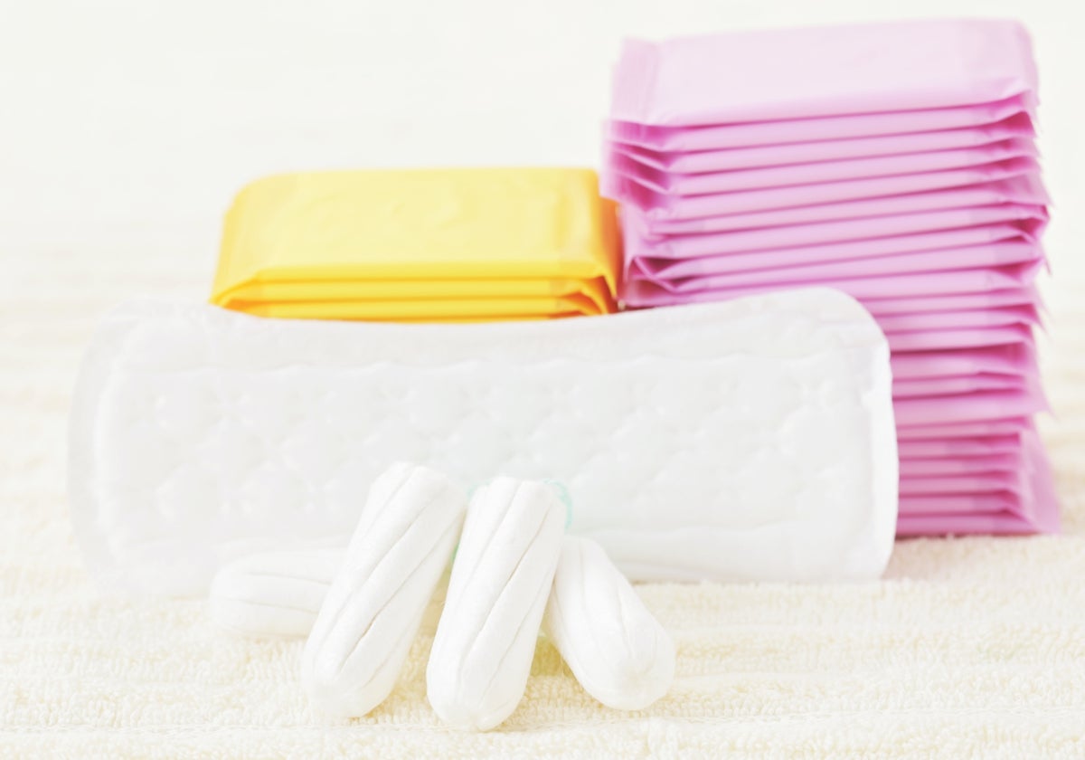 Imagen de varios productos de higiene femenina