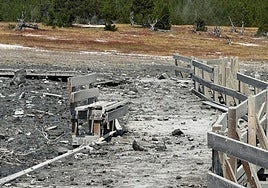 Decenas de turistas huyen del Parque Nacional de Yellowstone por una erupción hidrotermal