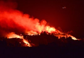 El incendio forestal del norte de California se convierte en uno de los más grandes en la historia del estado